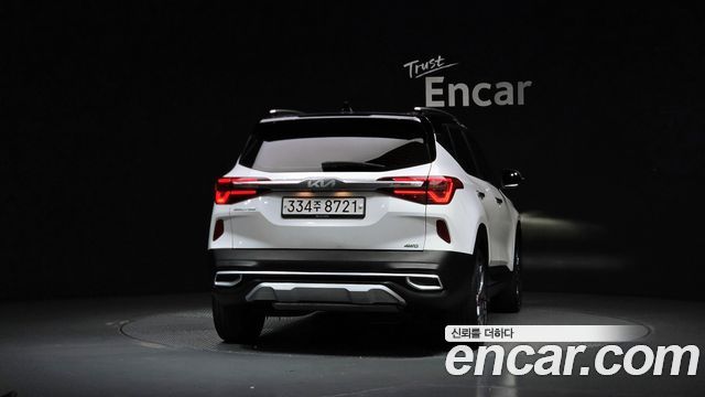 Kia Seltos Gasoline 1.6 Turbo 4WD Signature 2023 — фото 4