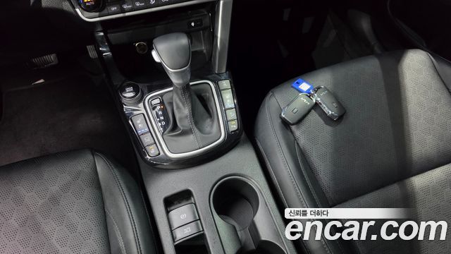 Kia Seltos Gasoline 1.6 Turbo 4WD Signature 2023 — фото 9