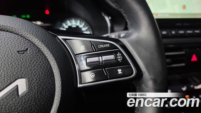 Kia Seltos Gasoline 1.6 Turbo 4WD Signature 2023 — фото 15