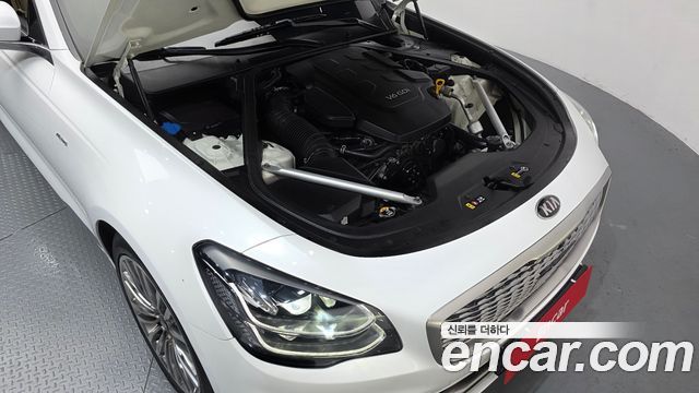 Kia K9 3.8 GDI AWD PlatinumⅡ 2019 — фото 6