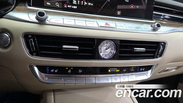 Kia K9 3.8 GDI AWD PlatinumⅡ 2019 — фото 21