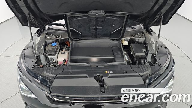 Kia EV6 GT 4WD 2025 — фото 6
