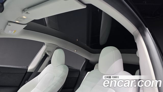 Tesla Model Y RWD 2024 — фото 19