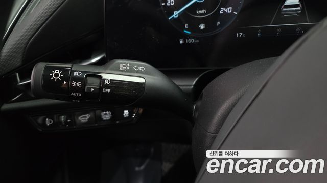 Kia Niro Signature 2022 — фото 29