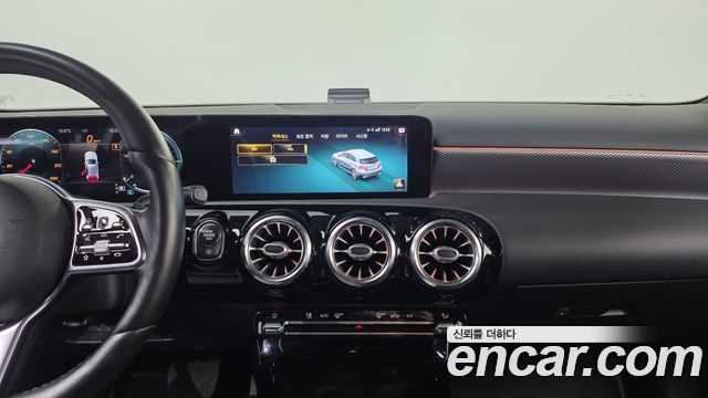 Mercedes-Benz A-Class (W177) A220 Hatchback 2021 — фото 14