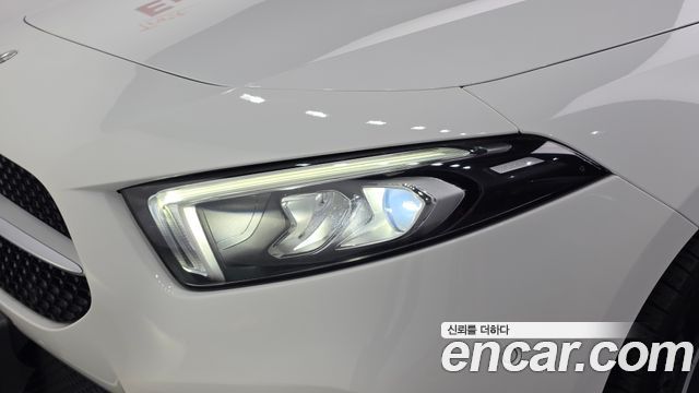 Mercedes-Benz A-Class (W177) A220 Hatchback 2021 — фото 22