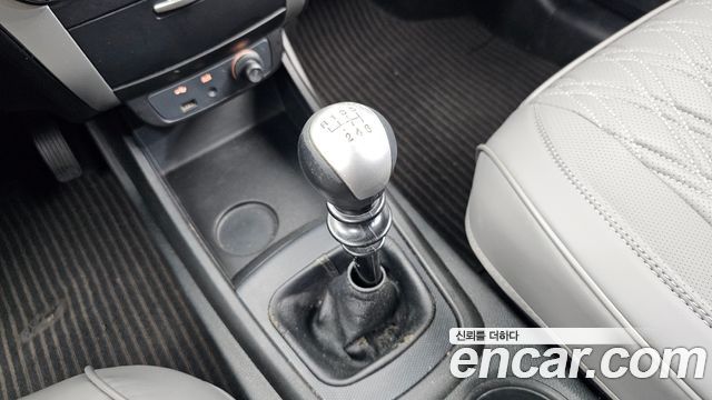 KG Mobility (SsangYong) Korando C Chic 2WD 2012 — фото 9