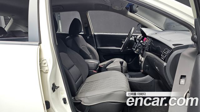 KG Mobility (SsangYong) Korando C Chic 2WD 2012 — фото 11