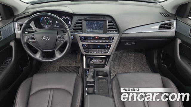Hyundai Sonata Hybrid (LF) 2.0 HEV Modern 2016 — фото 7
