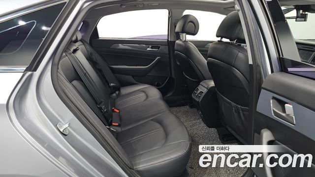 Hyundai Sonata Hybrid (LF) 2.0 HEV Modern 2016 — фото 12