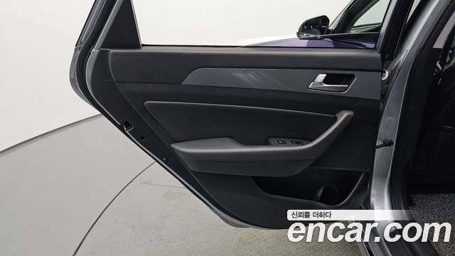 Hyundai Sonata Hybrid (LF) 2.0 HEV Modern 2016 — фото 25