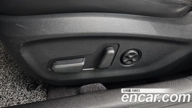 Hyundai Sonata Hybrid (LF) 2.0 HEV Modern 2016 — фото 29