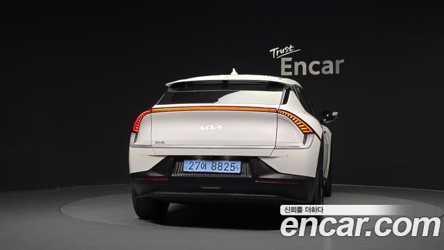 Kia EV6 Long Range Air 2023 — фото 4
