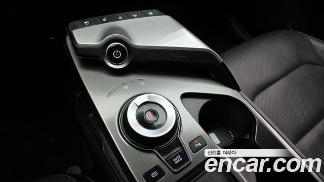 Kia EV6 Long Range Air 2023 — фото 9
