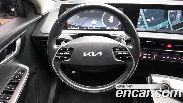 Kia EV6 Long Range Air 2023 — фото 13