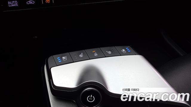 Kia EV6 Long Range Air 2023 — фото 18