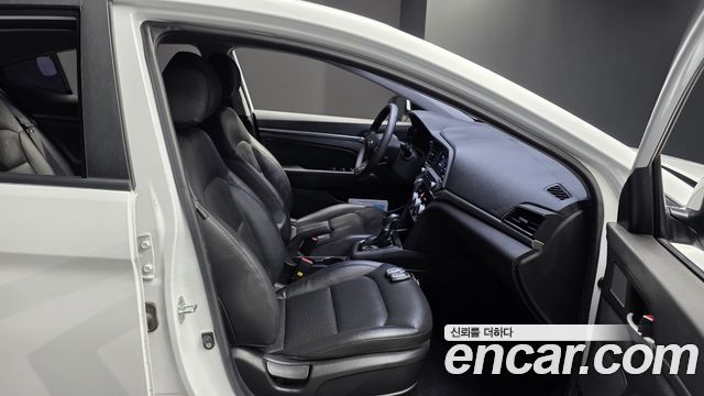 Hyundai Avante (AD) 1.6 Style 2019 — фото 12