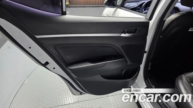Hyundai Avante (AD) 1.6 Style 2019 — фото 25