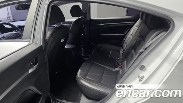 Hyundai Avante (AD) 1.6 Style 2019 — фото 26