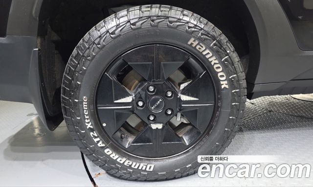 KG Mobility (SsangYong) Musso EV (O100) Special Edition AWD 2026 — фото 5