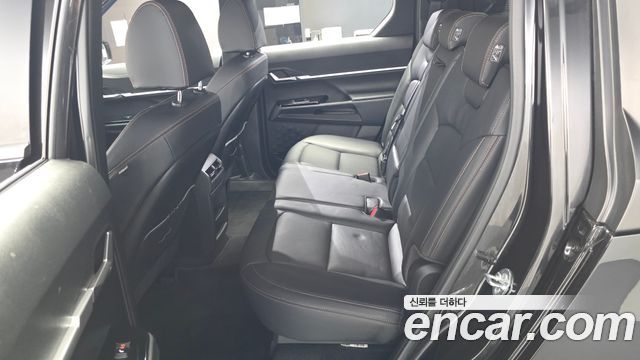 KG Mobility (SsangYong) Musso EV (O100) Special Edition AWD 2026 — фото 11