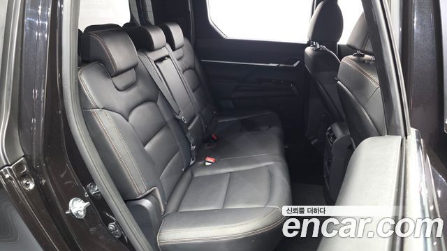 KG Mobility (SsangYong) Musso EV (O100) Special Edition AWD 2026 — фото 12