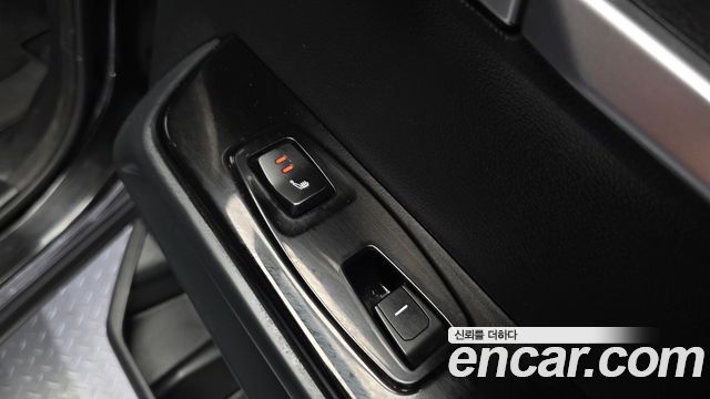 KG Mobility (SsangYong) Musso EV (O100) Special Edition AWD 2026 — фото 32