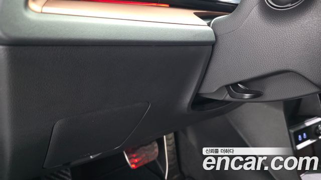 KG Mobility (SsangYong) Musso EV (O100) Special Edition AWD 2026 — фото 33