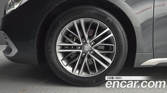 Hyundai Grandeur (IG) 2.4 Premium 2019 — фото 5