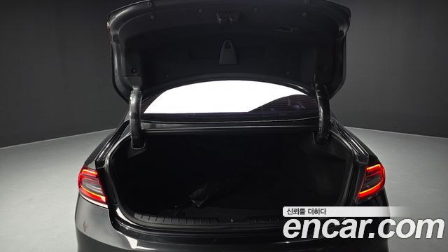 Hyundai Grandeur (IG) 2.4 Premium 2019 — фото 24