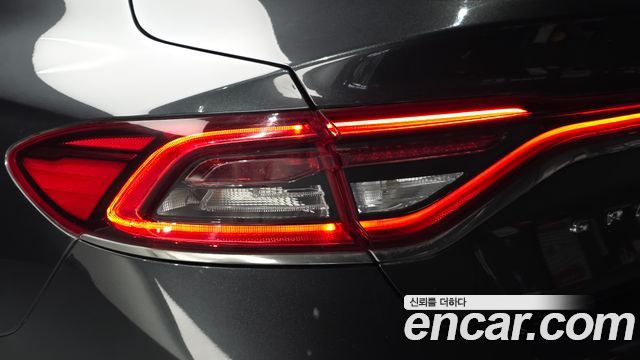 Hyundai Grandeur (IG) 2.4 Premium 2019 — фото 29