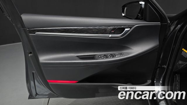 Hyundai Grandeur (IG) 2.4 Premium 2019 — фото 30
