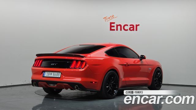 Ford Mustang GT Coupe 2015 — фото 2