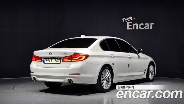 BMW 5 Series (G30) 520d Luxury Plus 2019 — фото 2