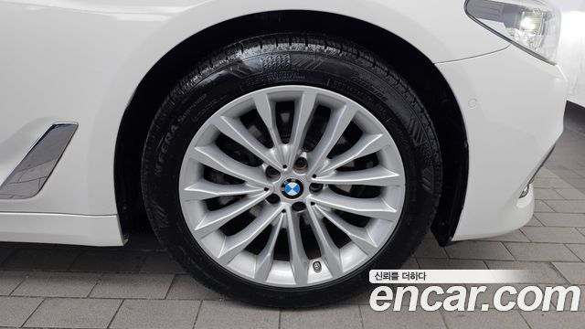 BMW 5 Series (G30) 520d Luxury Plus 2019 — фото 21
