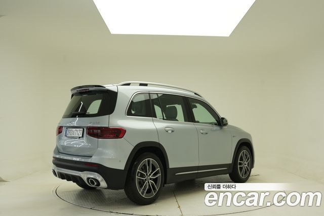 Mercedes-Benz GLB-Class (X247) AMG GLB35 4MATIC 2026 — фото 2