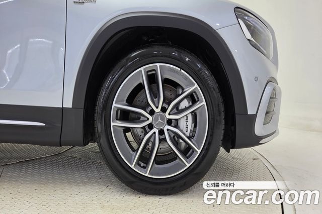 Mercedes-Benz GLB-Class (X247) AMG GLB35 4MATIC 2026 — фото 5