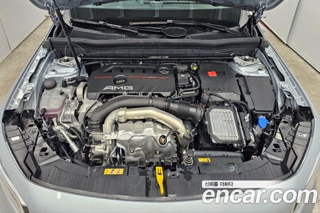 Mercedes-Benz GLB-Class (X247) AMG GLB35 4MATIC 2026 — фото 6