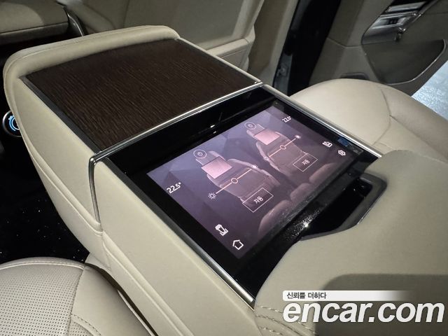 Land Rover Range Rover (V) P530 Autobiography 2023 — фото 10