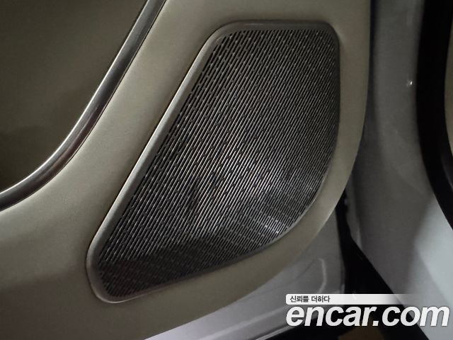 Land Rover Range Rover (V) P530 Autobiography 2023 — фото 16