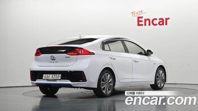 Hyundai Ioniq Hybrid N 2017 — фото 2