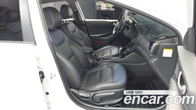 Hyundai Ioniq Hybrid N 2017 — фото 11