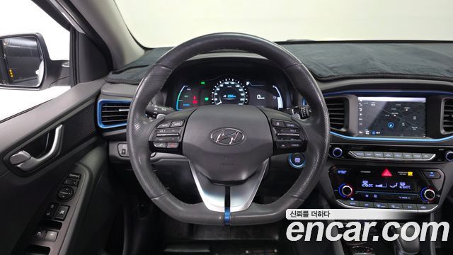 Hyundai Ioniq Hybrid N 2017 — фото 13