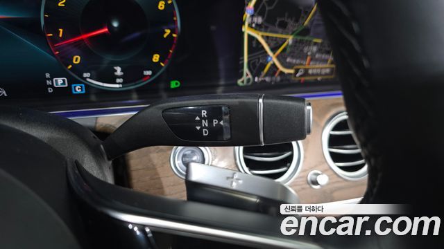 Mercedes-Benz E-Class (W213) E250 Exclusive 2021 — фото 9