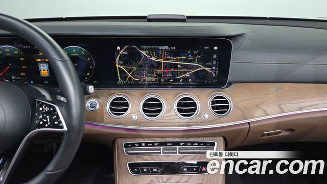 Mercedes-Benz E-Class (W213) E250 Exclusive 2021 — фото 13