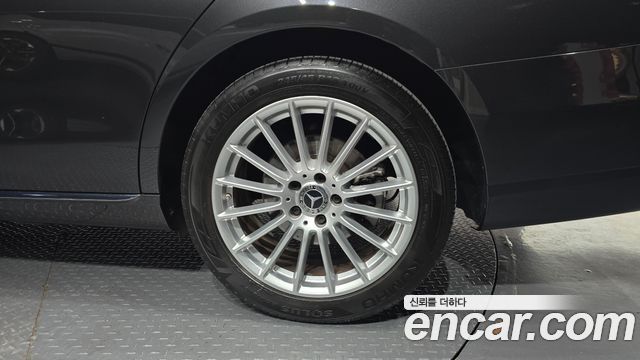 Mercedes-Benz E-Class (W213) E250 Exclusive 2021 — фото 21