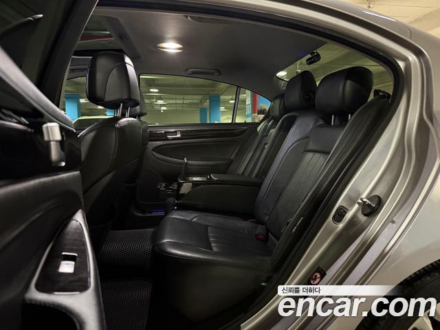 Hyundai Genesis BH 330 Luxury Standard 2012 — фото 9