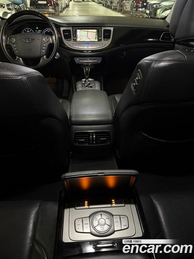 Hyundai Genesis BH 330 Luxury Standard 2012 — фото 22