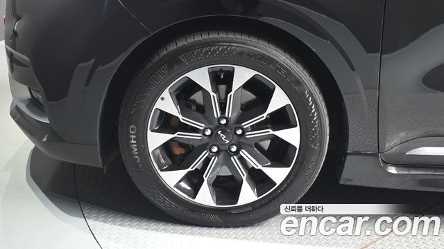 Kia Carnival (IV) Gasoline 9-seater Limousine(Special vehicle) 2021 — фото 5