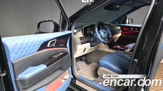 Kia Carnival (IV) Gasoline 9-seater Limousine(Special vehicle) 2021 — фото 10
